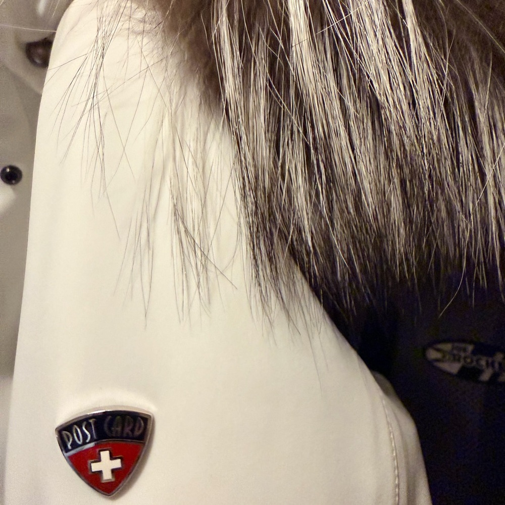 Postcard Elegant White Fox Fur-Trimmed Women's Ski Jacket IT Sz 40; US Sz 4 - Picture 11 of 12